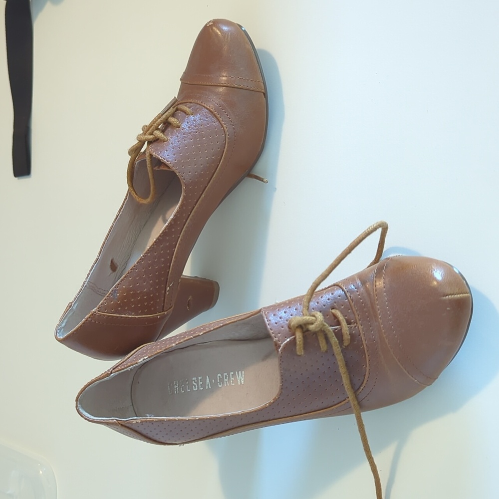 Modcloth Chelsea Crew Oxford-inspired heels